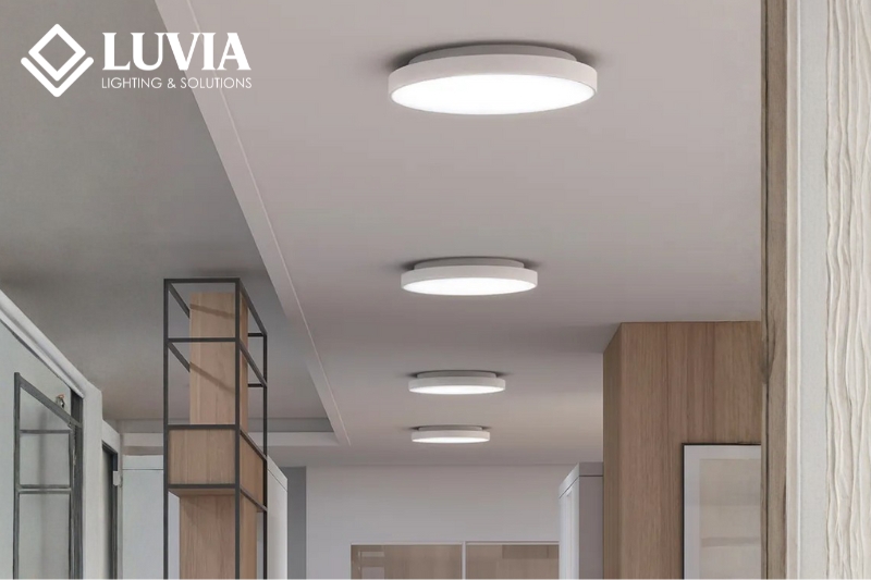 Đèn Ốp Trần Nổi: Giải Pháp Chiếu Sáng Tinh Tế Cho Trần Bê Tông và Trần Thấp 2 Đèn Ốp Trần Nổi