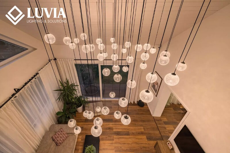 Đèn chùm trang trí nhà: Biểu tượng thượng lưu và thịnh vượng 4 Đèn chùm trang trí nhà