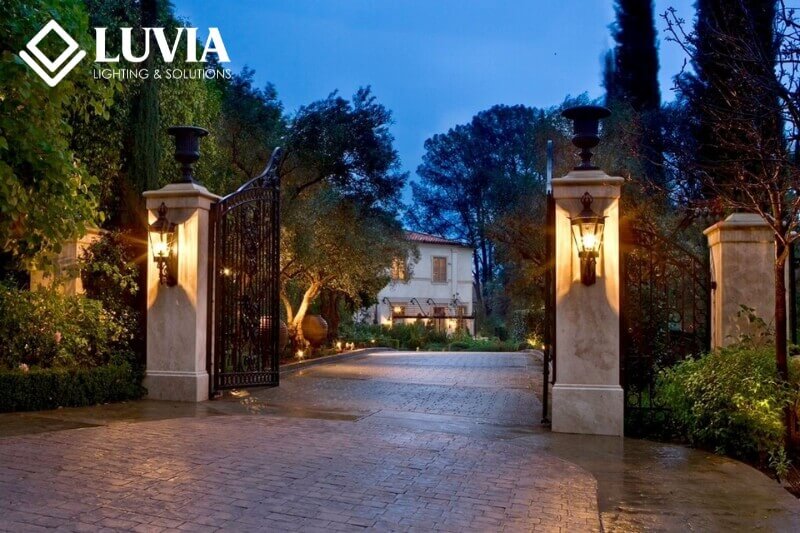 Đèn cổng ngoài trời