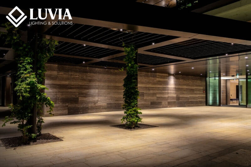 Đèn trần ngoài trời