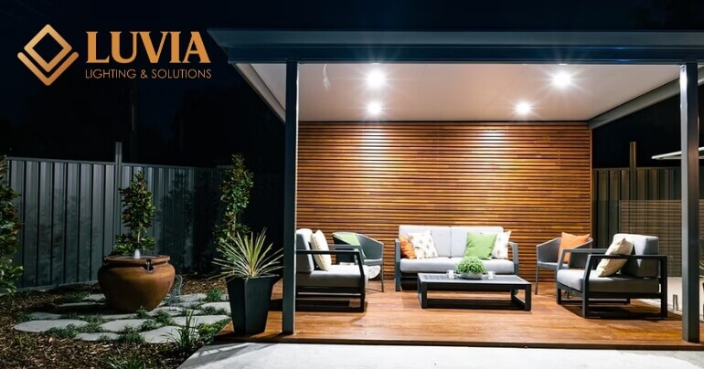 Đèn trần ngoài trời