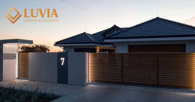 Đèn trang trí cổng