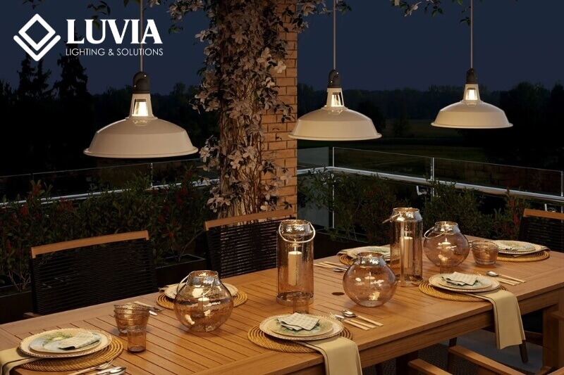 Đèn treo ngoài trời