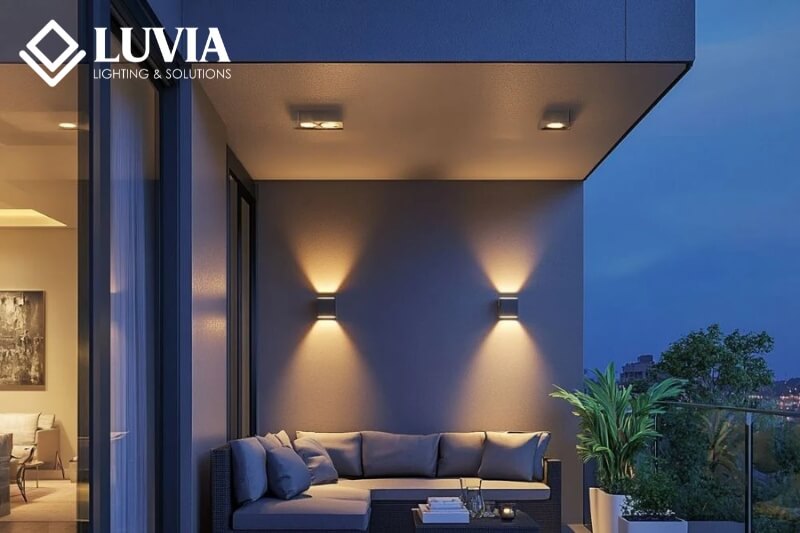 Các loại đèn ban công