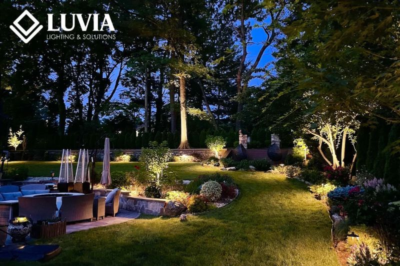 Các loại đèn sân vườn