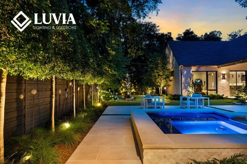 Đèn LED chiếu sáng sân vườn