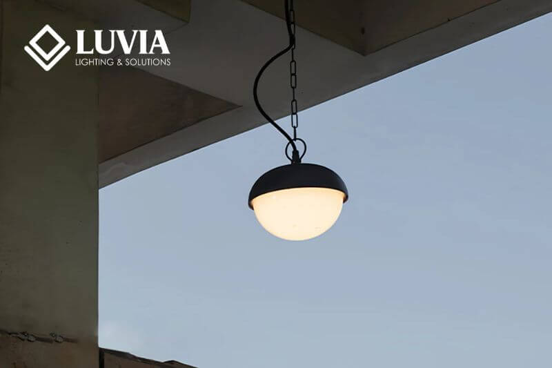 Đèn thả ban công